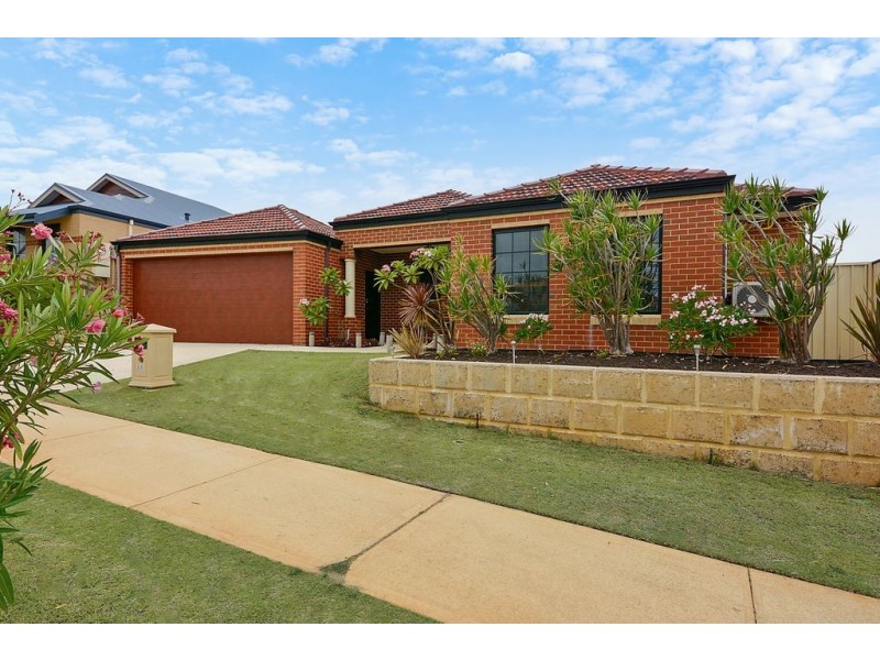 22 Longleaf Drive, Clarkson WA 6030