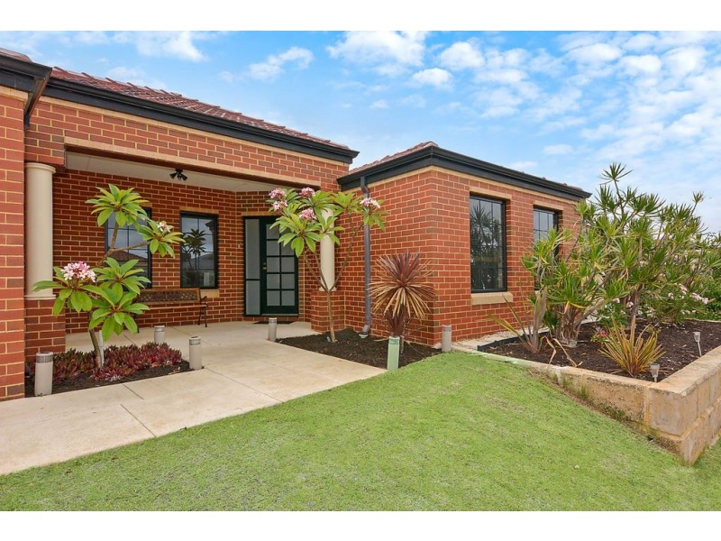 22 Longleaf Drive, Clarkson WA 6030