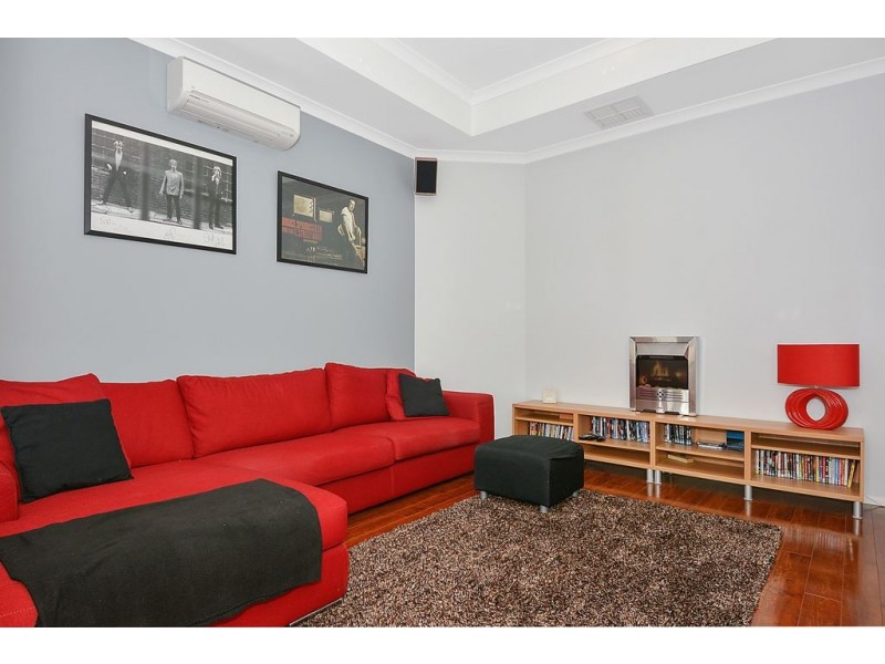 22 Longleaf Drive, Clarkson WA 6030