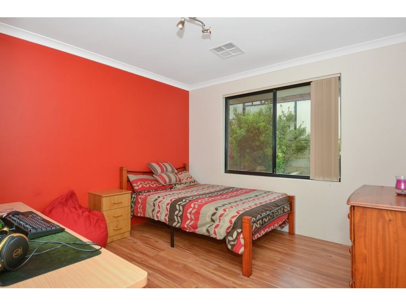 22 Longleaf Drive, Clarkson WA 6030