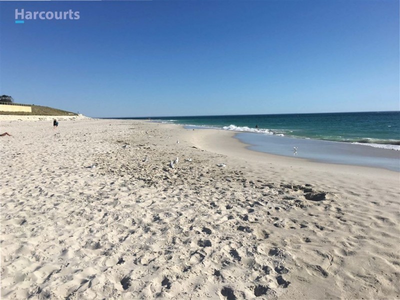 B/74 Ocean Drive, Quinns Rocks WA 6030