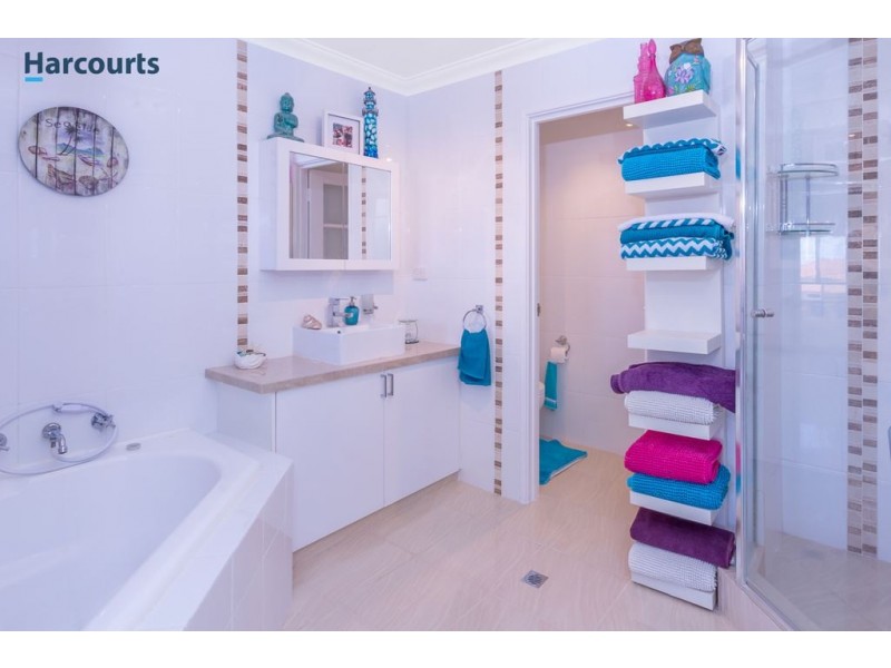 4/16 Toulon Circle, Mindarie WA 6030