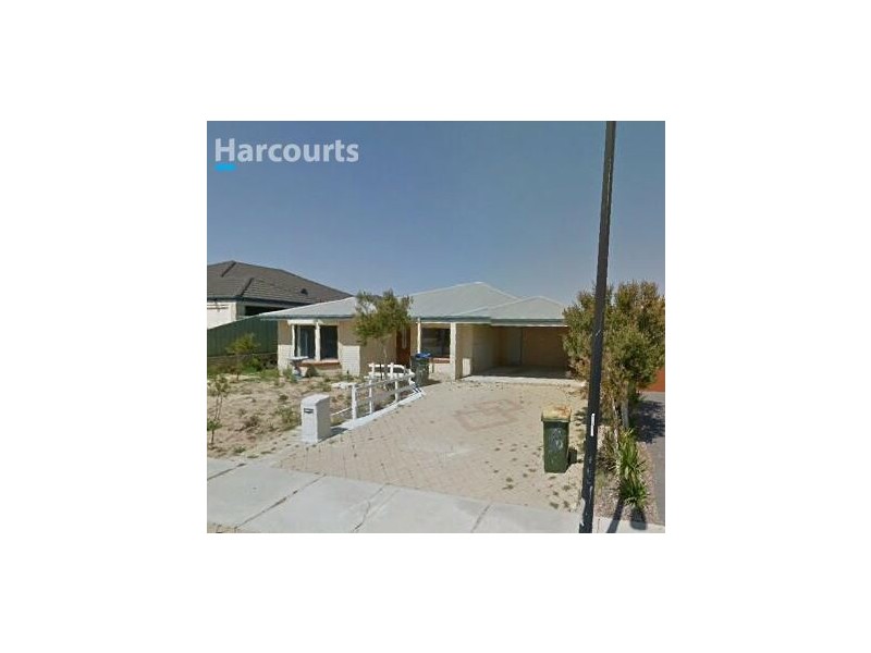 16 Pennine Pass, Merriwa WA 6030