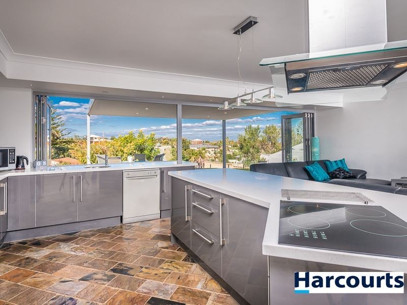 12 View Terrace, Quinns Rocks WA 6030