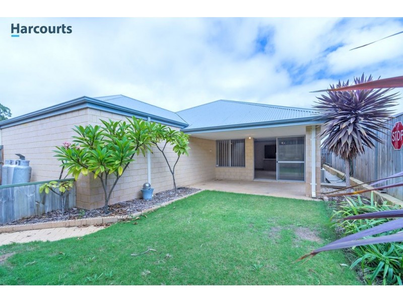 6 Flax Road, Yanchep WA 6035