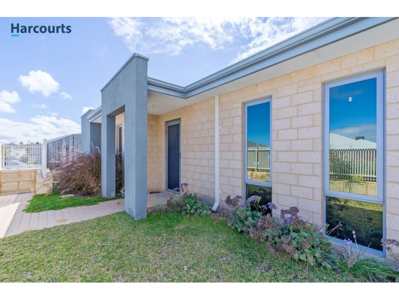 6 Flax Road, Yanchep WA 6035