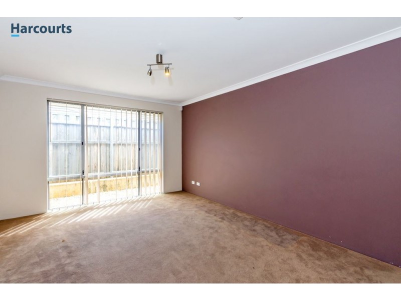 6 Flax Road, Yanchep WA 6035