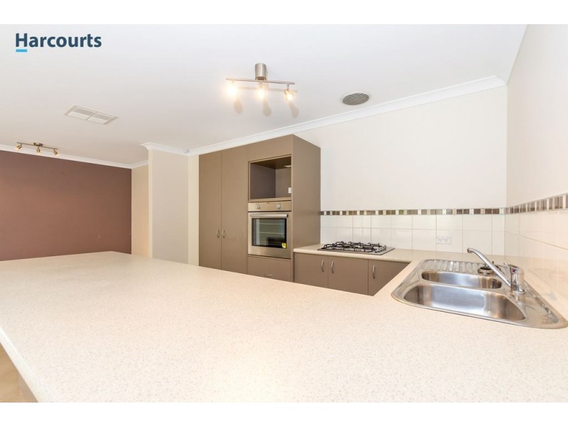 6 Flax Road, Yanchep WA 6035