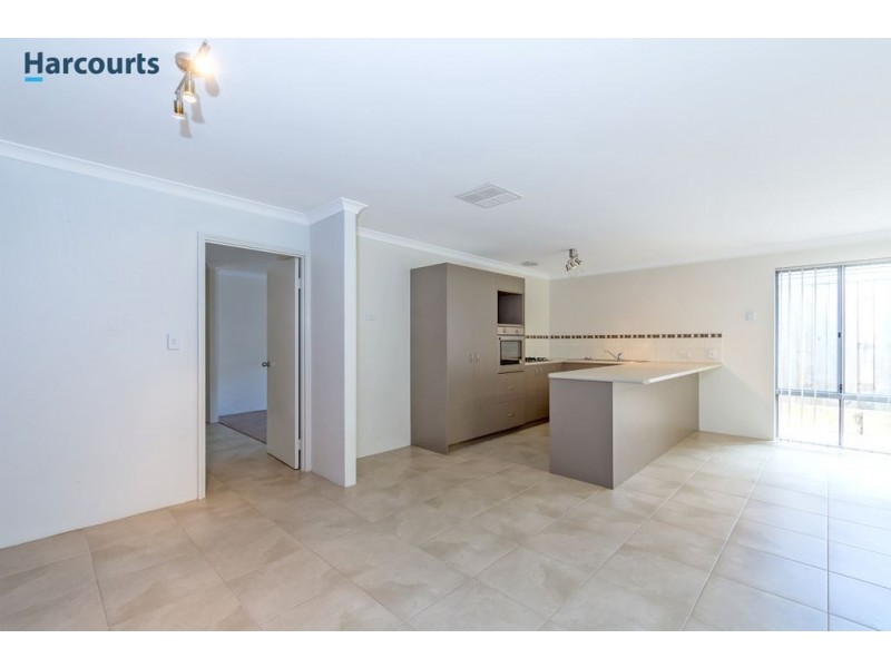 6 Flax Road, Yanchep WA 6035