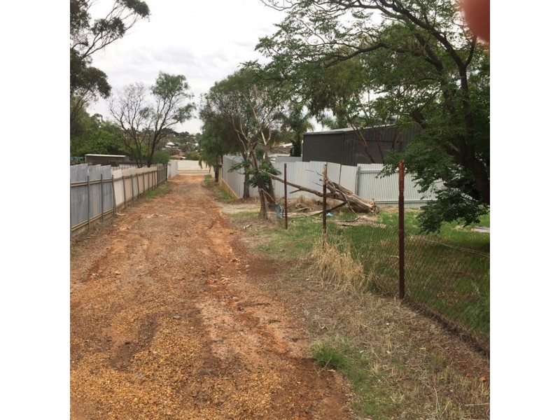 111 Throssell Street, Northam WA 6401