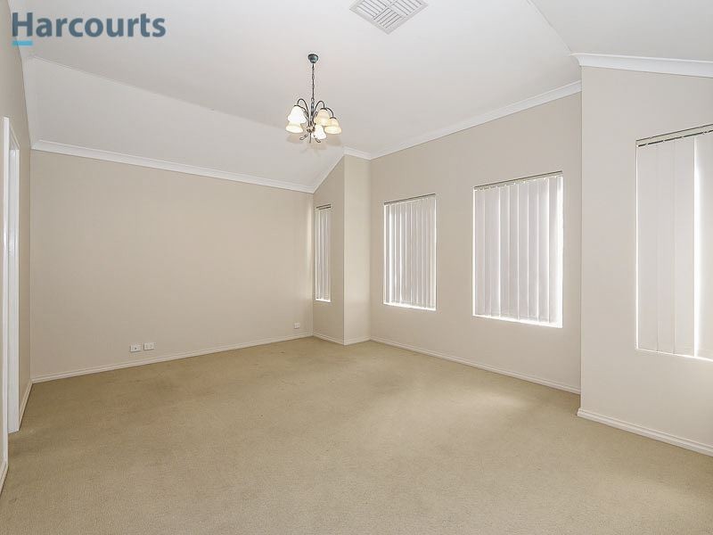 21 Castle Peak Vista, Merriwa WA 6030