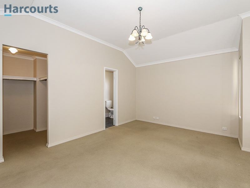 21 Castle Peak Vista, Merriwa WA 6030