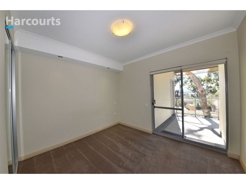 30/88 Lakeside Drive, Joondalup WA 6027