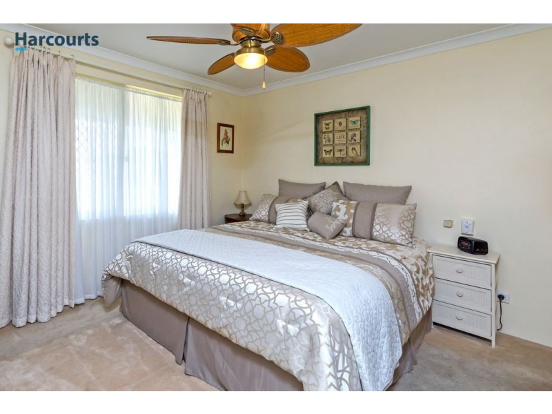 118 Hillcrest Road, Alexander Heights WA 6064