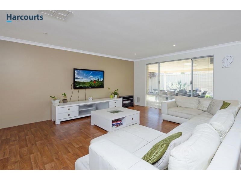 18 Paisley Link, Butler WA 6036