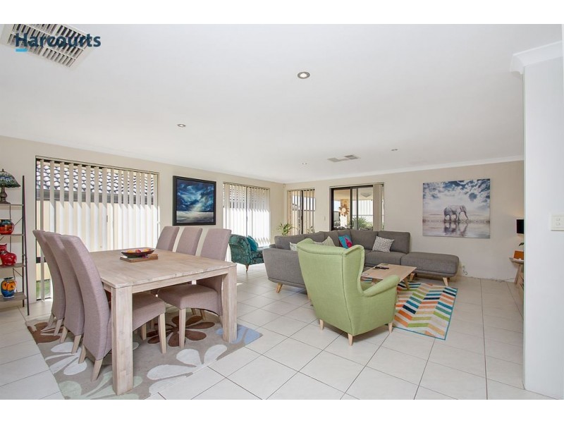 17 Tamarama Crescent, Clarkson WA 6030