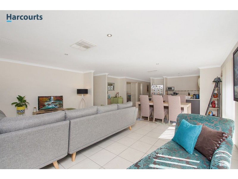 17 Tamarama Crescent, Clarkson WA 6030