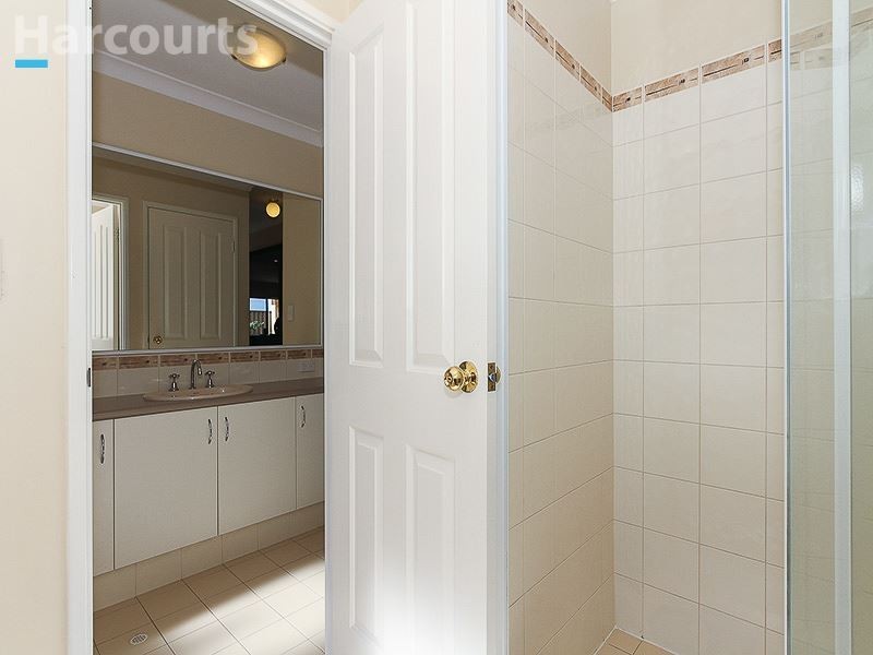 73 Hinchinbrook Avenue, Ridgewood WA 6030