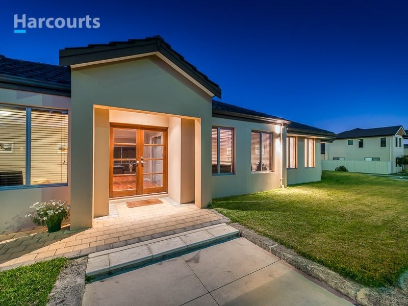 250 Santa Barbara Parade, Jindalee WA 6036