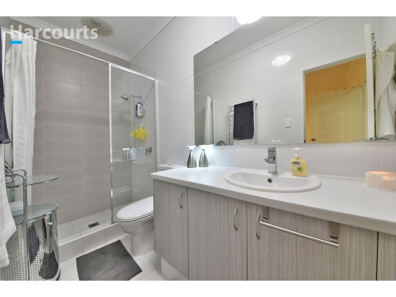 5 Rooney Street, Clarkson WA 6030