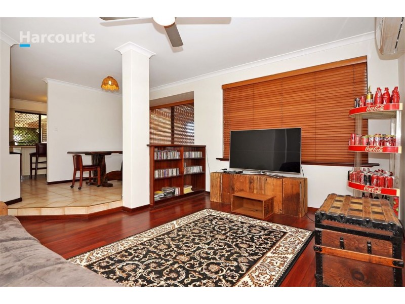 16 Essex Court, Quinns Rocks WA 6030