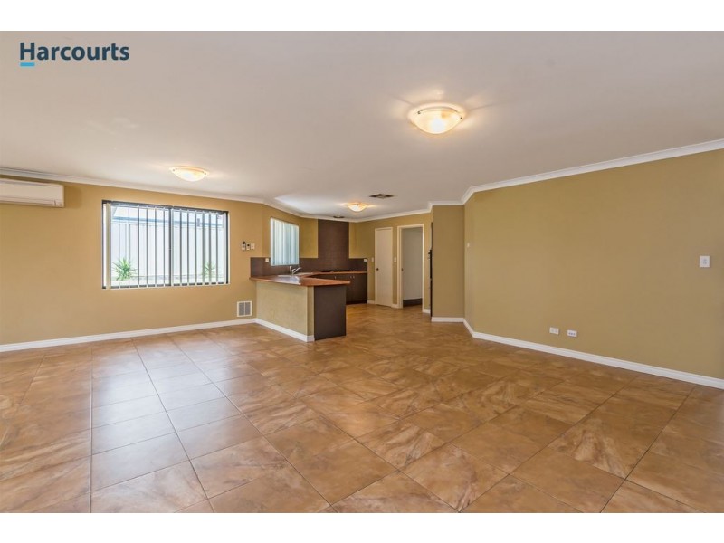 24 Carbine Loop, Banksia Grove WA 6031