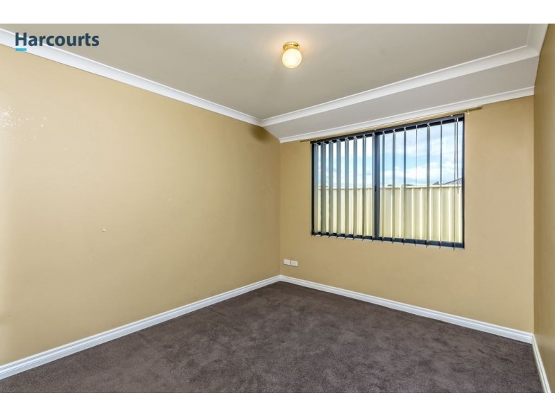 24 Carbine Loop, Banksia Grove WA 6031