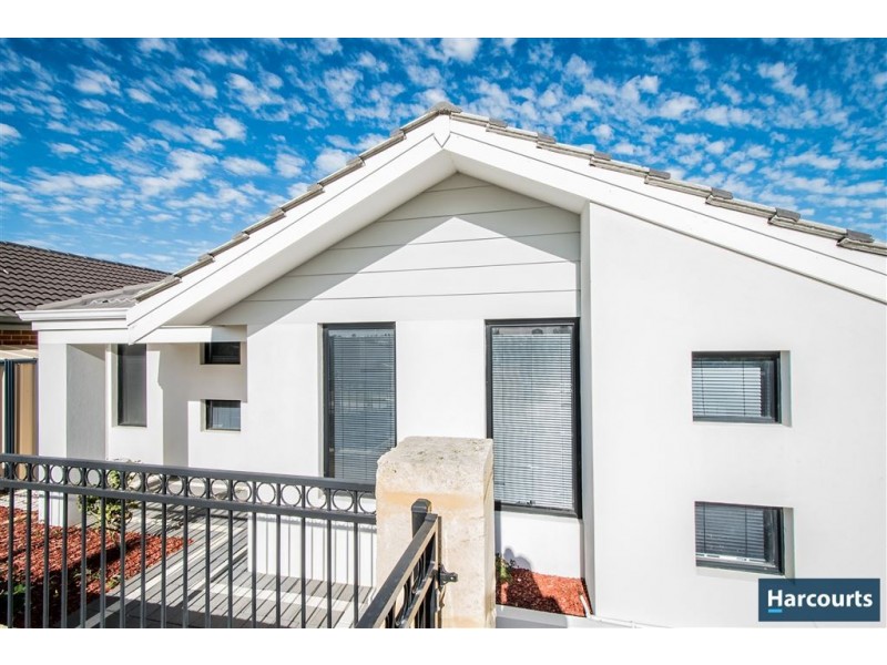 2 Miami Lane, Clarkson WA 6030