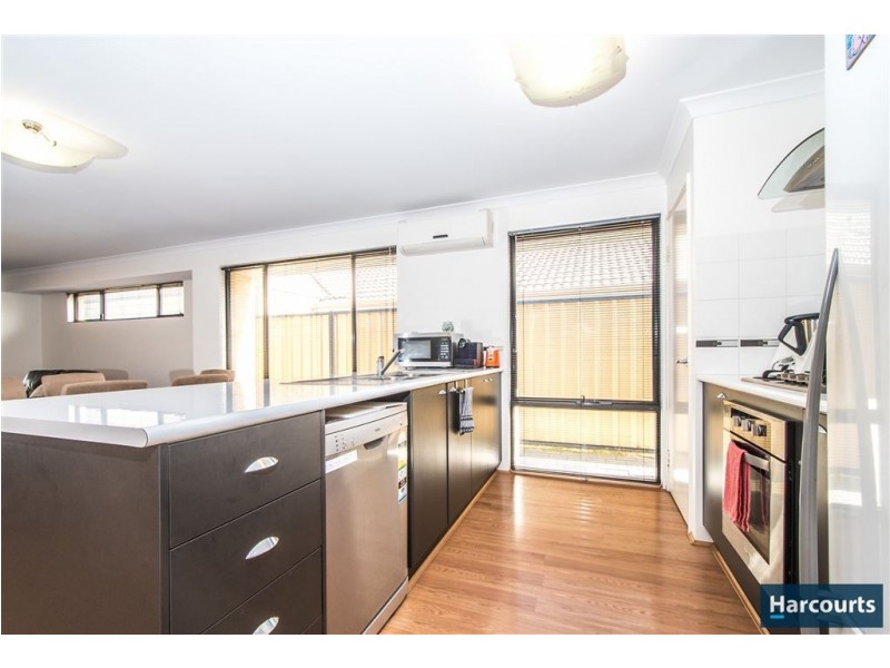 2 Miami Lane, Clarkson WA 6030