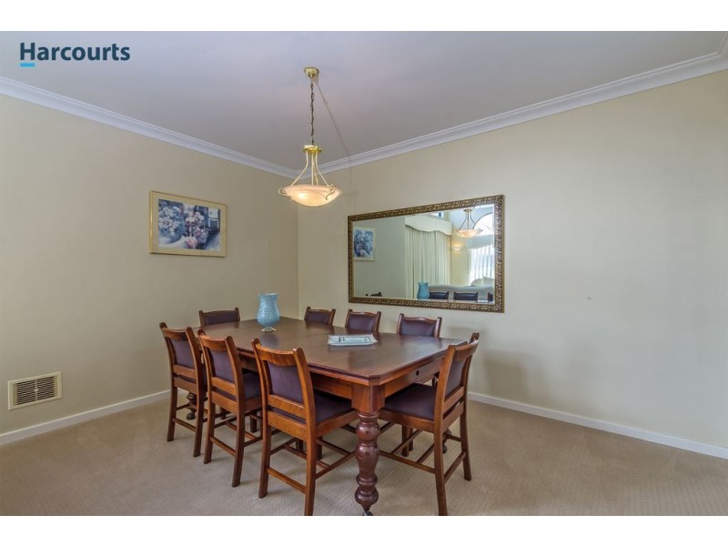 37 Seville Crest, Mindarie WA 6030