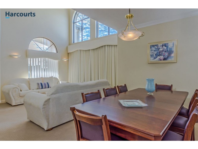 37 Seville Crest, Mindarie WA 6030