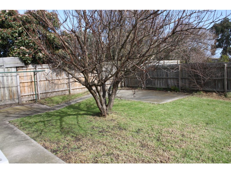 25 Pier Rd, Inverloch VIC 3996