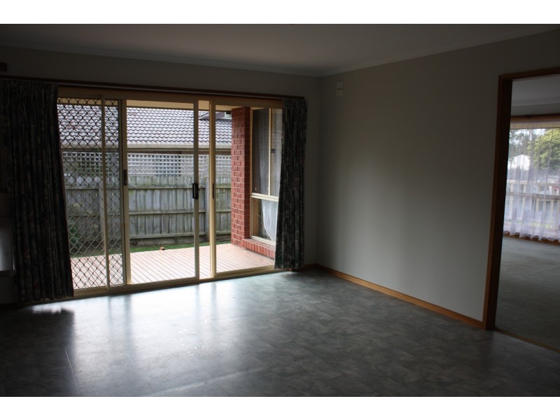 25 Pier Rd, Inverloch VIC 3996