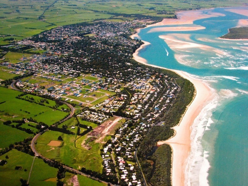 60 Surf Parade, Inverloch VIC 3996