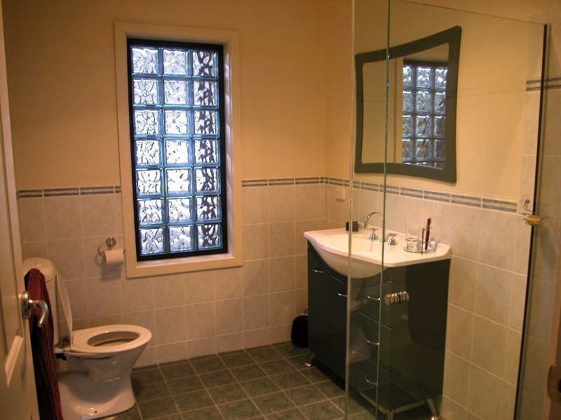 9 Cross Street, Outtrim VIC 3951