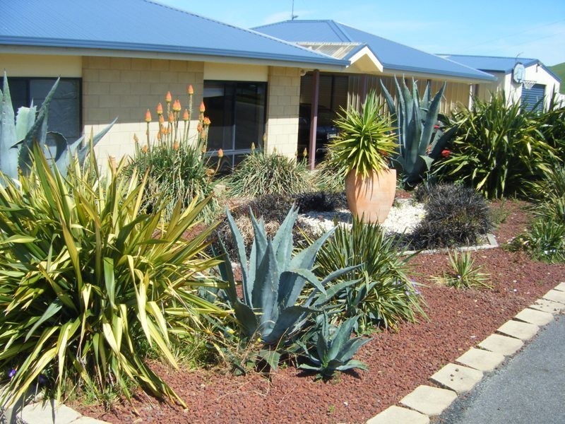 9 Cross Street, Outtrim VIC 3951