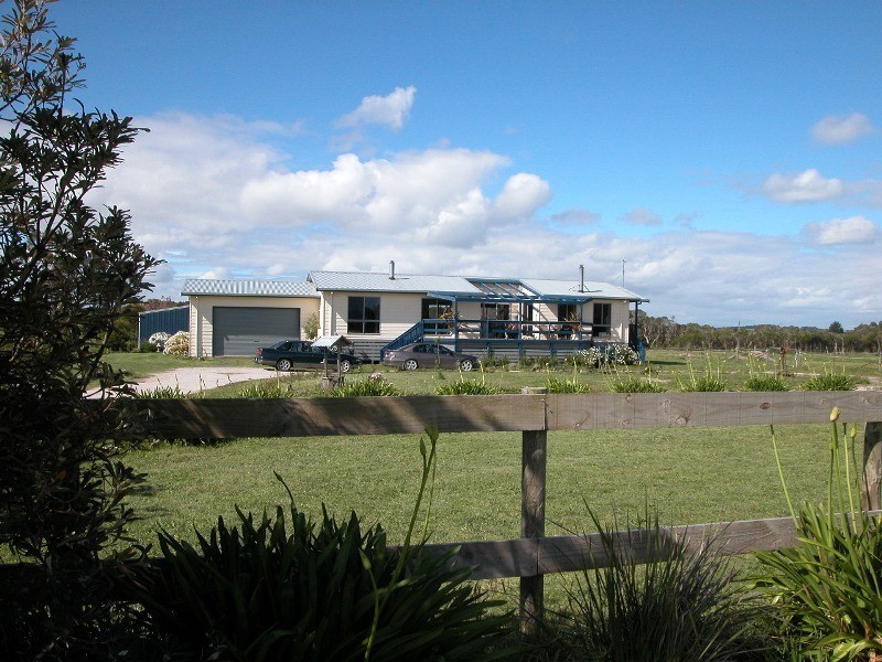 35 Treadwells Road, Inverloch VIC 3996