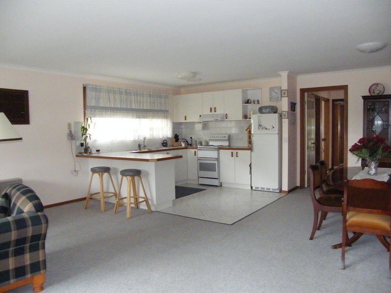 109 Toorak Road, Inverloch VIC 3996