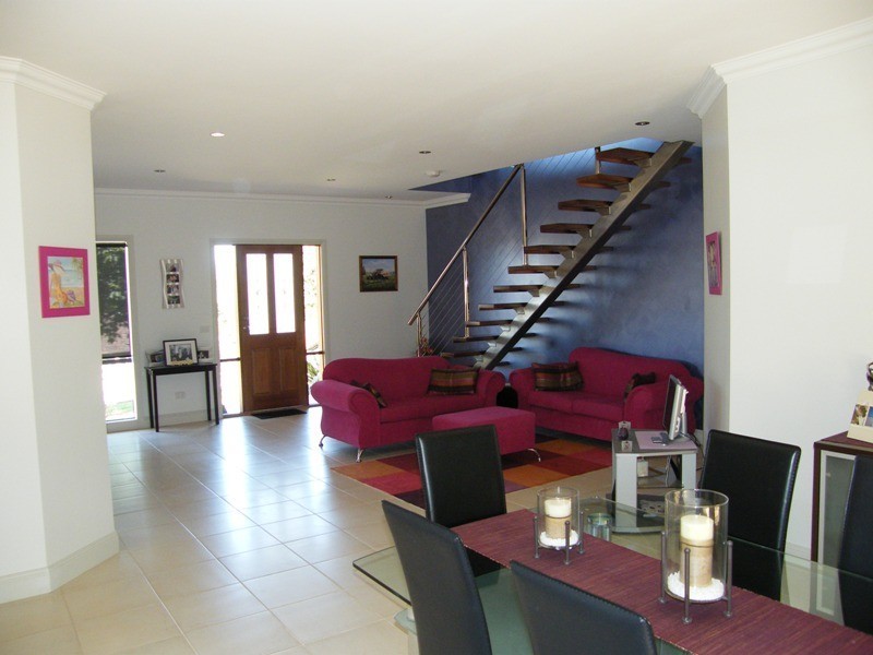 22 Valley View Crescent, Leongatha VIC 3953