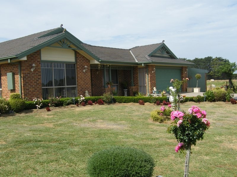 205 Rileys Road, Outtrim VIC 3951