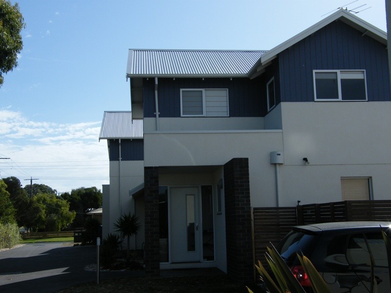 2/24 Cuttriss Street, Inverloch VIC 3996
