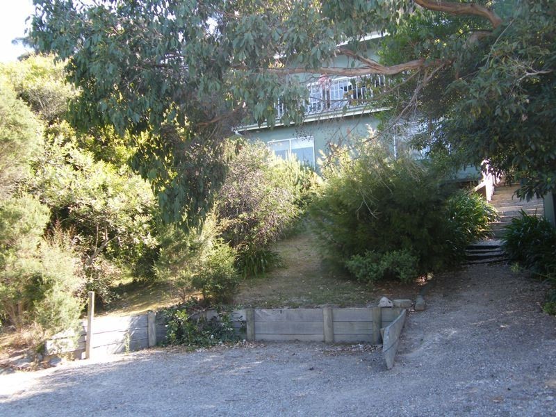 18 Waratah Street, Walkerville VIC 3956
