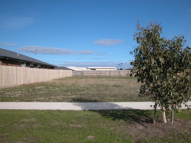 81 Meanderri Drive, Inverloch VIC 3996