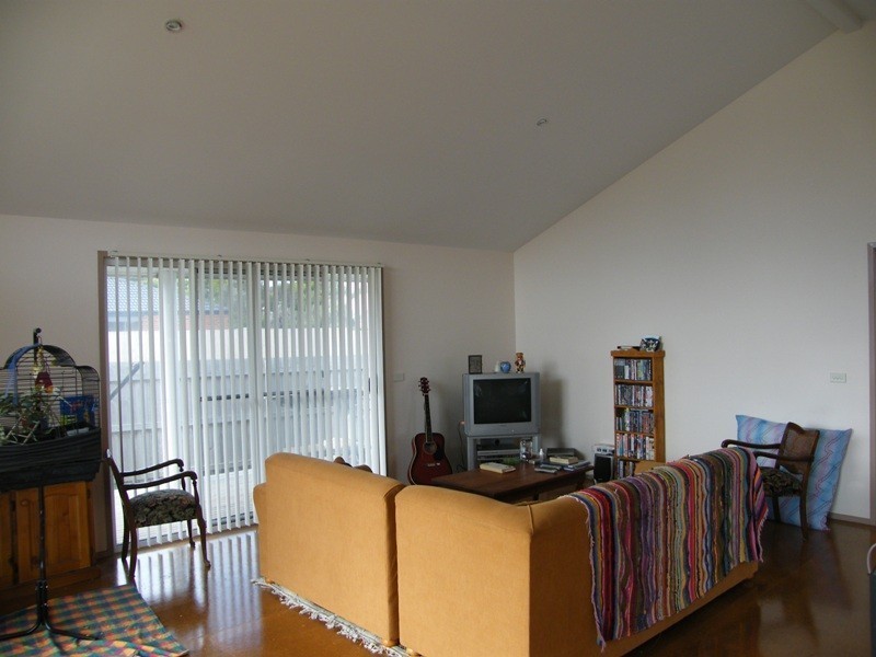 4 Cook Close, Inverloch VIC 3996