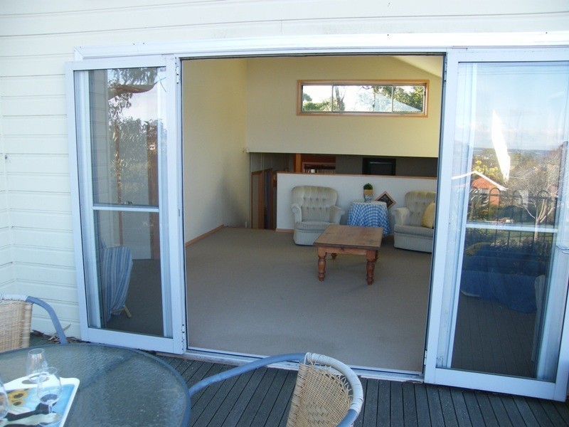 57 Bayview Avenue, Inverloch VIC 3996