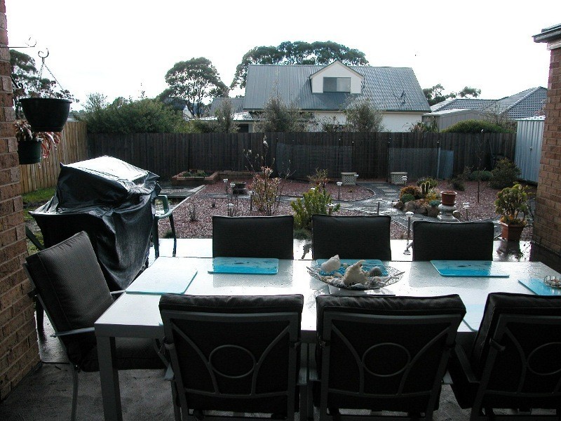12 Queenscliff Drive, Inverloch VIC 3996