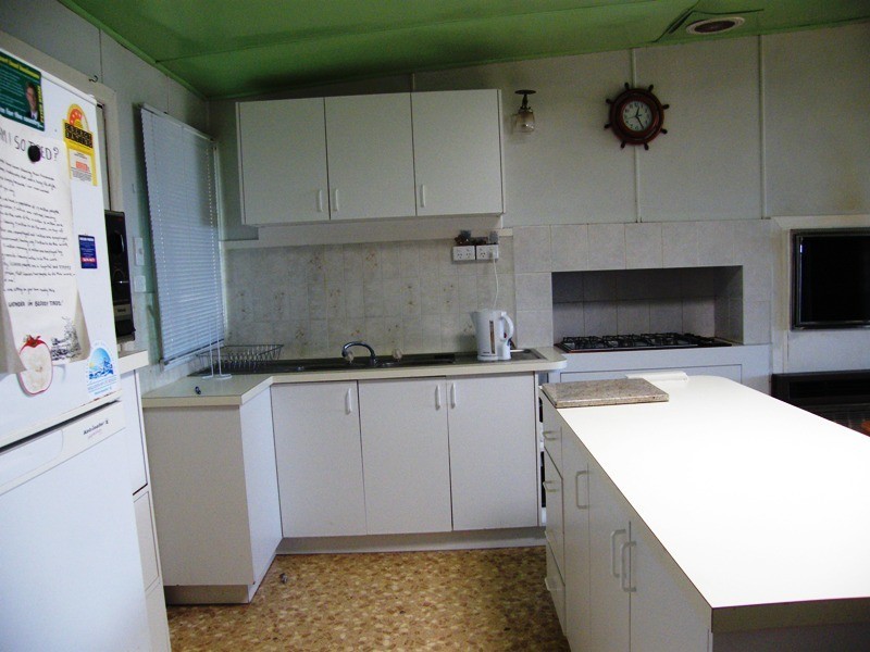 43 Bayside Drive, Walkerville VIC 3956