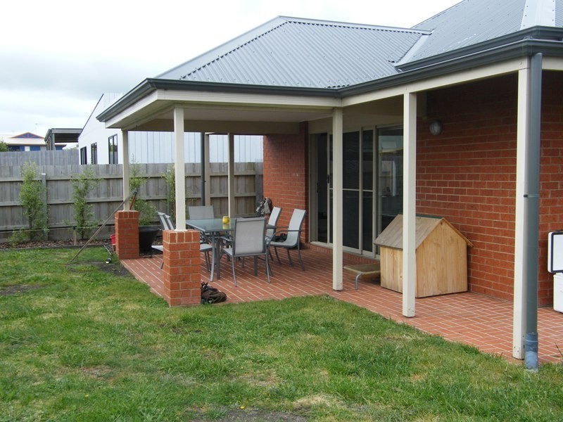3 Couta Court, Inverloch VIC 3996