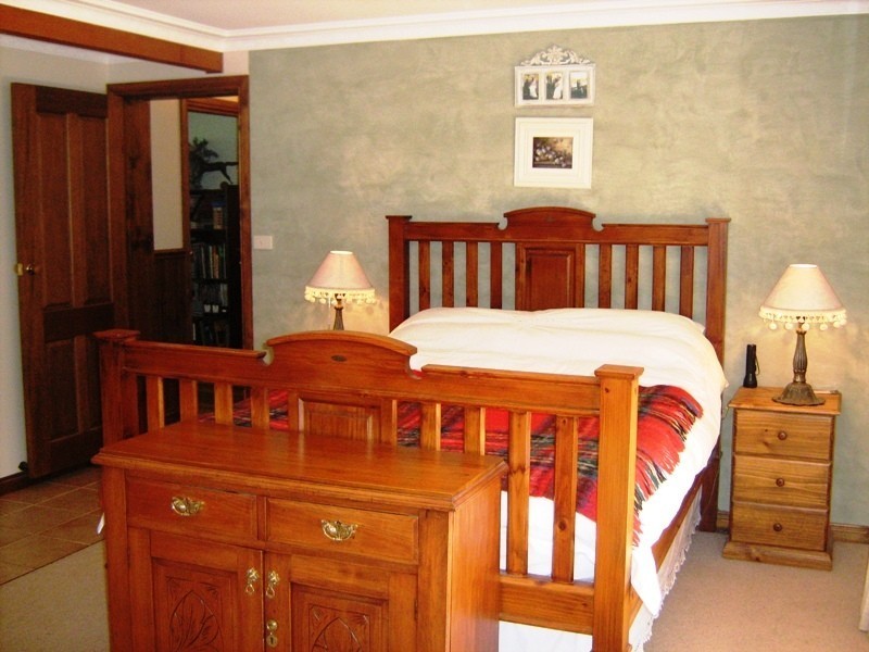 1285 LeongathaYarragon Road, Hallston VIC 3953