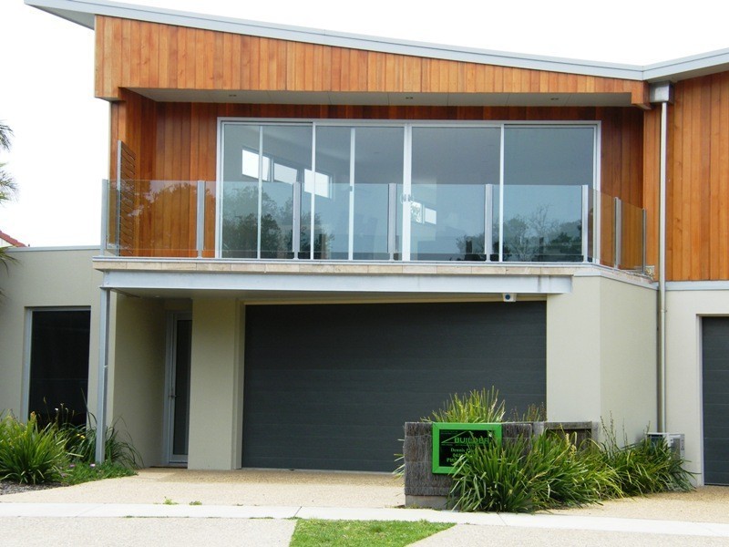 2/23 The Esplanade, Inverloch VIC 3996